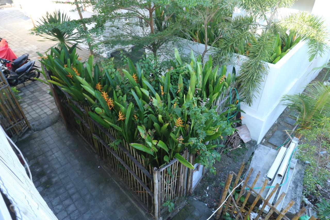 Hotel Kris Kos Canggu Exteriér fotografie