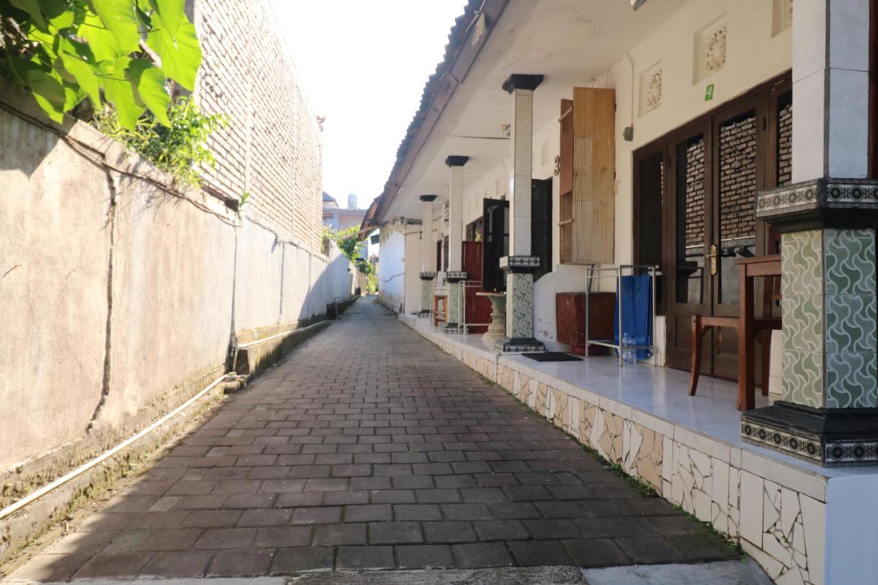 Hotel Kris Kos Canggu Exteriér fotografie